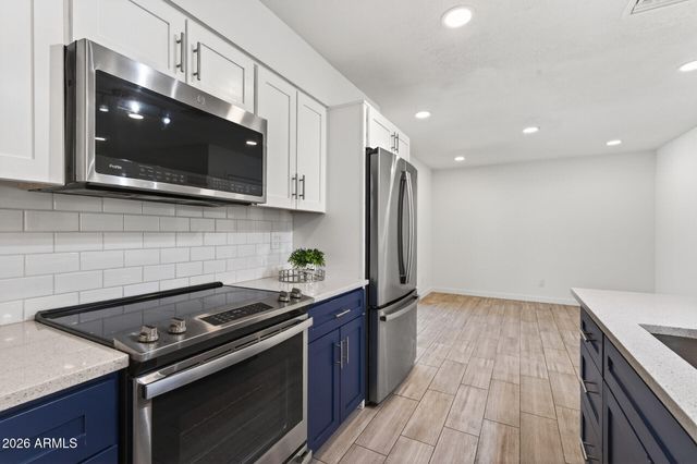 4716 E GREENWAY Street, Mesa, AZ 85205