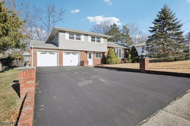 27 Stanford Pl, Wayne Twp., NJ 07470