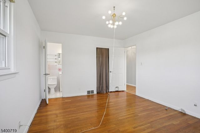 27 Stanford Pl, Wayne Twp., NJ 07470