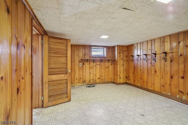 27 Stanford Pl, Wayne Twp., NJ 07470