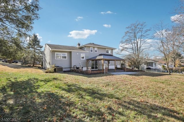27 Stanford Pl, Wayne Twp., NJ 07470