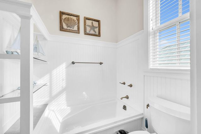 3586 Waverly Circle, Destin, FL 32541