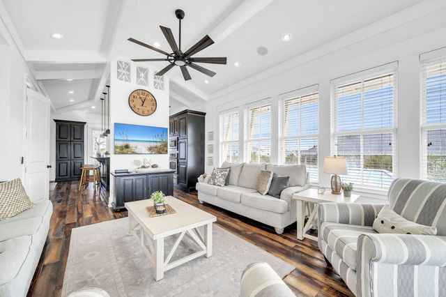 3586 Waverly Circle, Destin, FL 32541