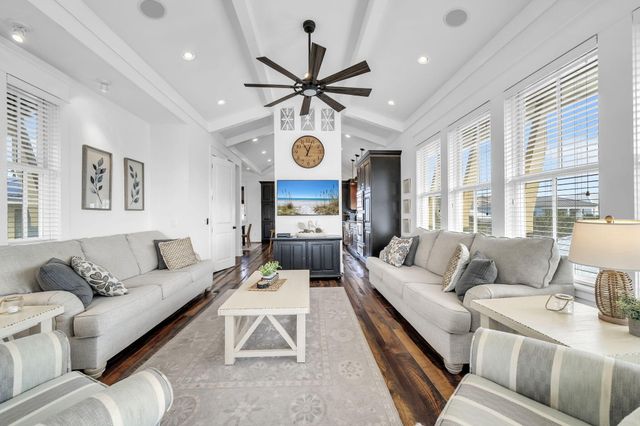 3586 Waverly Circle, Destin, FL 32541