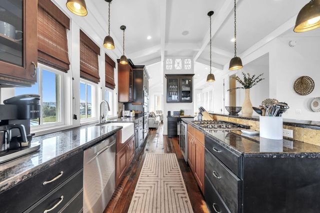 3586 Waverly Circle, Destin, FL 32541