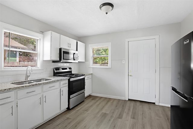 5411 Arapahoe Street, Houston, TX 77020