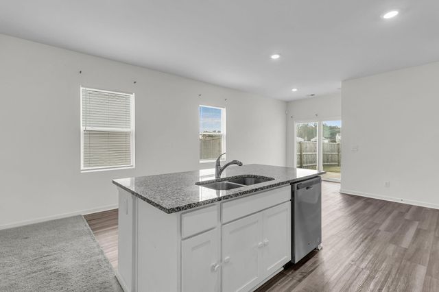 475 Pender Woods Drive, Summerville, SC 29486