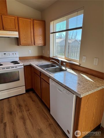 608 E Remington Drive, Ellensburg, WA 98926