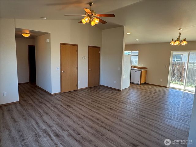 608 E Remington Drive, Ellensburg, WA 98926