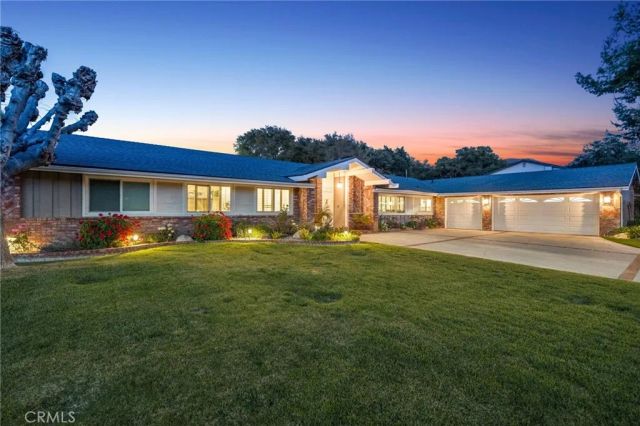 15949 Live Oak Springs Canyon Road, Canyon Country, CA 91387