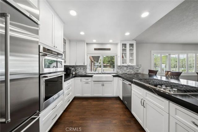 15949 Live Oak Springs Canyon Road, Canyon Country, CA 91387