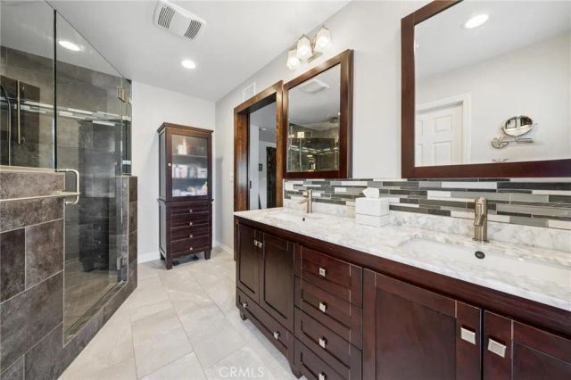 15949 Live Oak Springs Canyon Road, Canyon Country, CA 91387