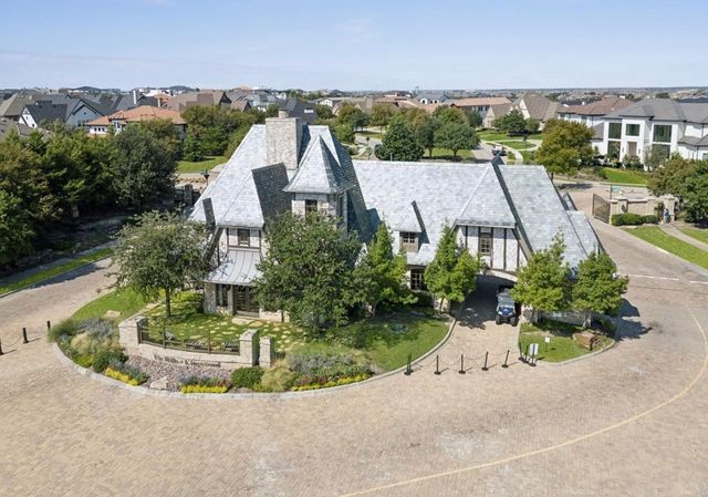 2350 Crest Pointe Place, Frisco, TX 75034