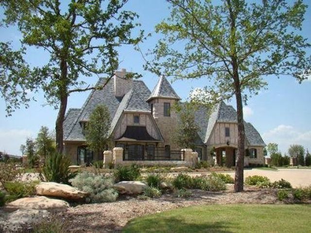2350 Crest Pointe Place, Frisco, TX 75034