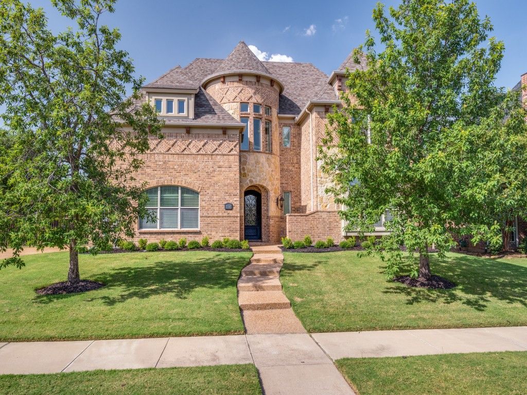 2350 Crest Pointe Place, Frisco, TX 75034