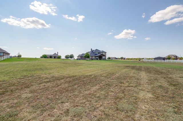 105 Legacy Downs Drive, Fort Worth, TX 76126