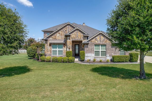 105 Legacy Downs Drive, Fort Worth, TX 76126