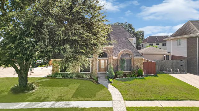 1913 Dublin Drive, Deer Park, TX 77536