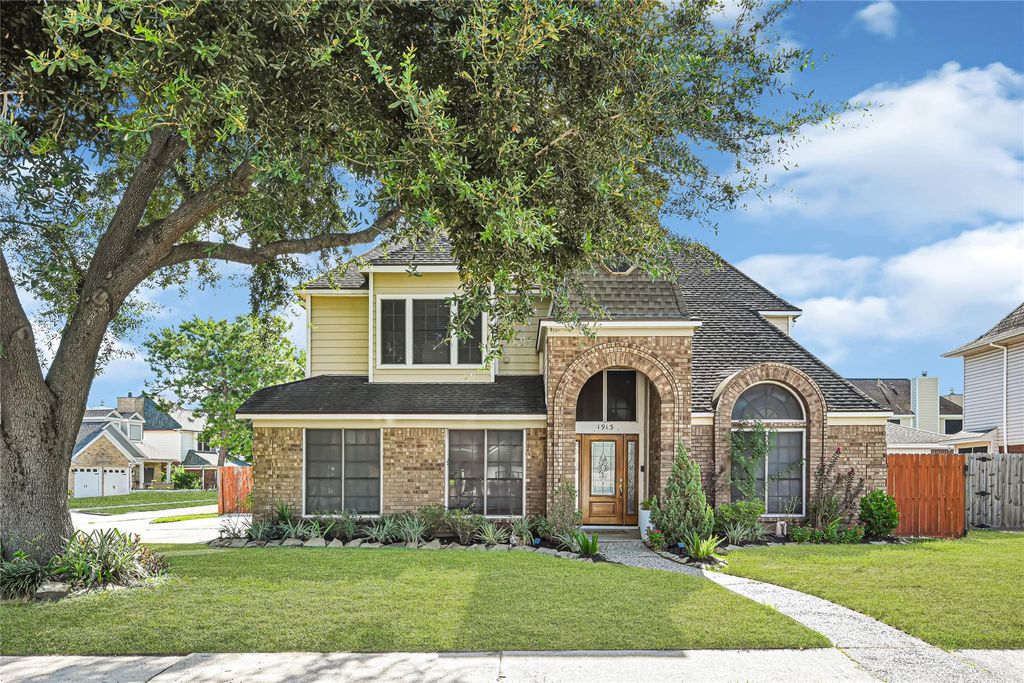 1913 Dublin Drive, Deer Park, TX 77536