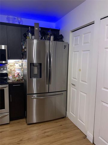 15228 SW 111th St, Miami, FL 33196