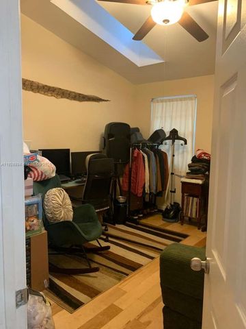 15228 SW 111th St, Miami, FL 33196