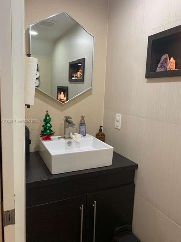 15228 SW 111th St, Miami, FL 33196