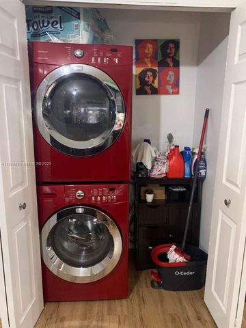 15228 SW 111th St, Miami, FL 33196