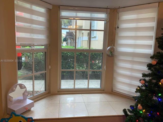 15228 SW 111th St, Miami, FL 33196