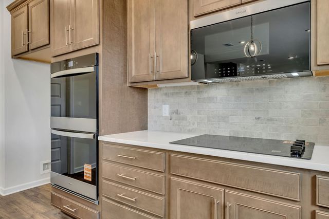 1027 Lionheart Drive, Hermitage, TN 37076