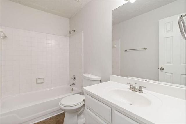 3477 Chinaberry, Snellville, GA 30039