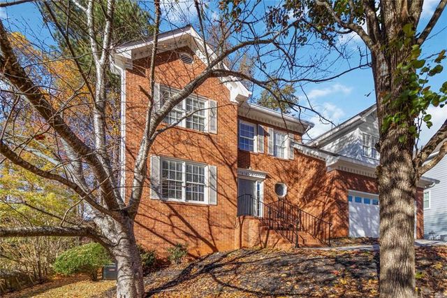 3477 Chinaberry, Snellville, GA 30039