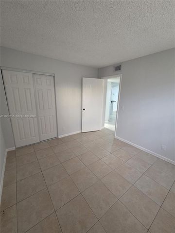 8871 Wiles Rd 208, Coral Springs, FL 33067