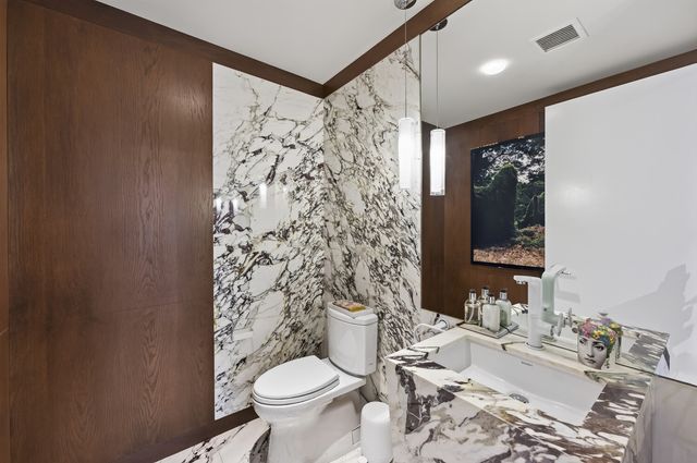 35 W 15th St Apt 12A, New York City, NY 10011