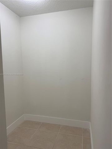 6793 SW 152nd Pl 47-93, Miami, FL 33193