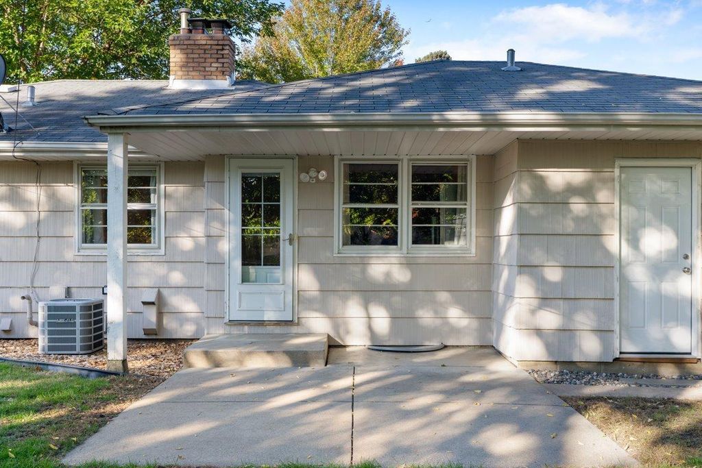 6737 Columbus Avenue, Richfield, MN 55423 — photo 5