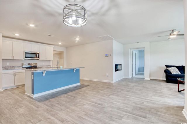 211 Seasons Trace Loop, Longs, SC 29568