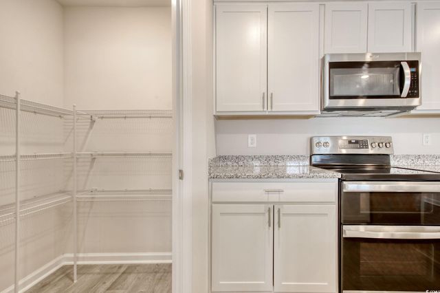 211 Seasons Trace Loop, Longs, SC 29568