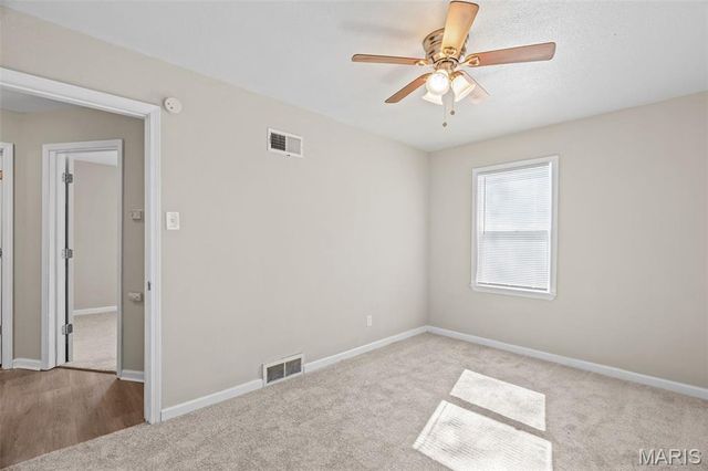 9750 Lorna Lane, St Louis, MO 63136