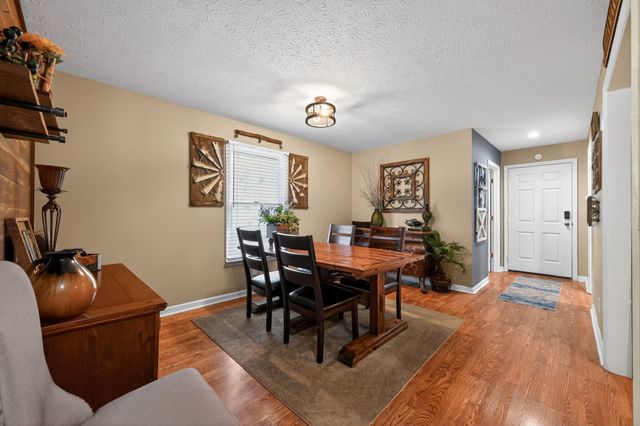 190 Hooper Rd, Smithville, TN 37166