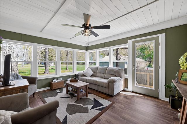 190 Hooper Rd, Smithville, TN 37166