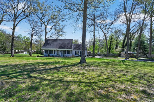 190 Hooper Rd, Smithville, TN 37166
