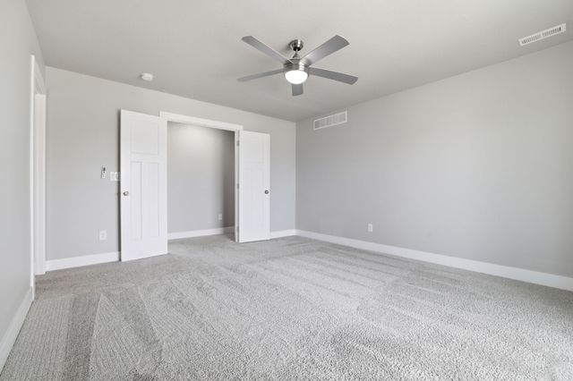 15230 Deerview Drive, Urbandale, IA 50323