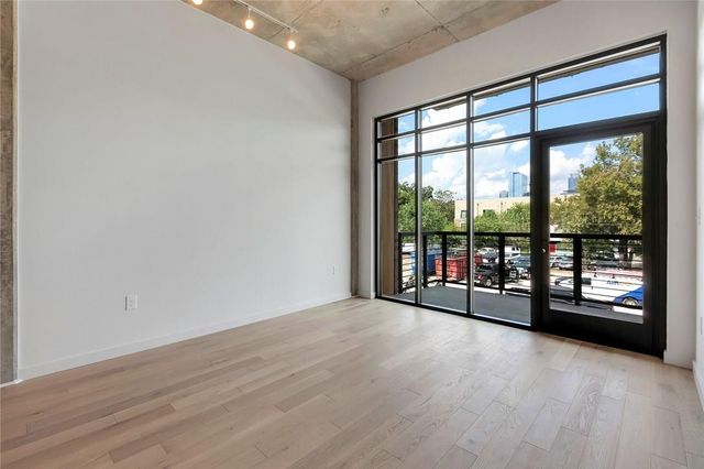 1501 E 4th ST 201, Austin, TX 78702