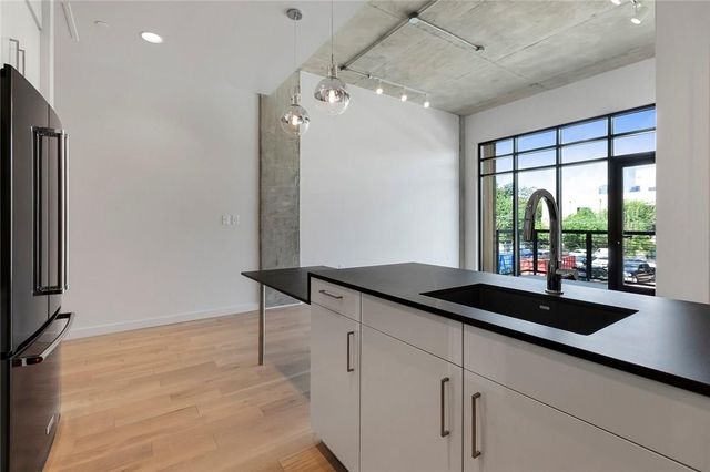 1501 E 4th ST 201, Austin, TX 78702