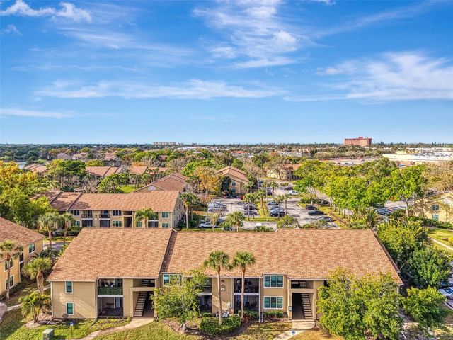 4006 CROCKERS LAKE BOULEVARD 26, Sarasota, FL 34238