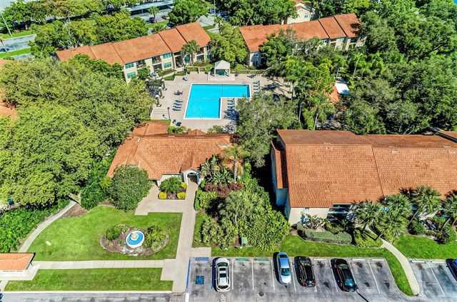 4006 CROCKERS LAKE BOULEVARD 26, Sarasota, FL 34238