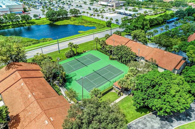 4006 CROCKERS LAKE BOULEVARD 26, Sarasota, FL 34238
