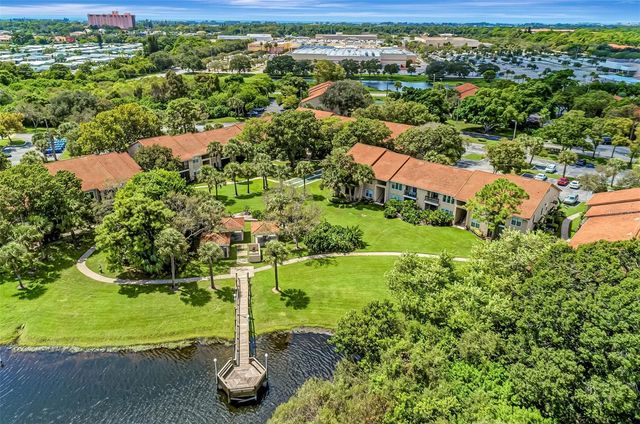 4006 CROCKERS LAKE BOULEVARD 26, Sarasota, FL 34238