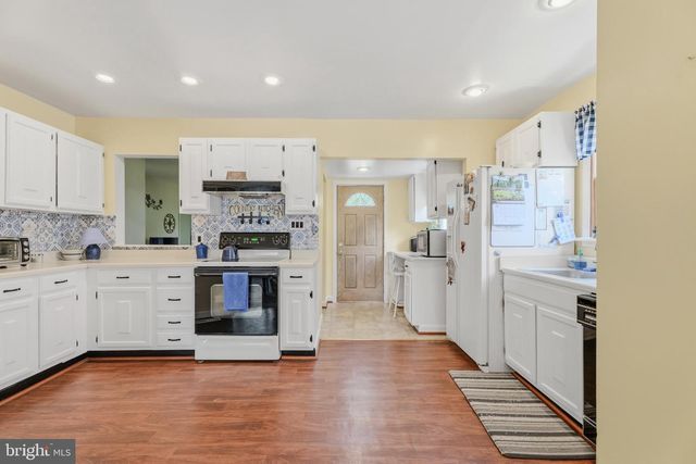 7316-A HUGHES AVE, Baltimore, MD 21219