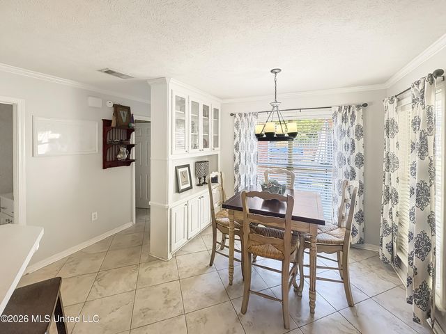 113 Twin Oaks Drive, Brandon, MS 39047